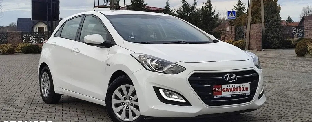 hyundai i30 Hyundai I30 cena 39900 przebieg: 201000, rok produkcji 2015 z Grybów